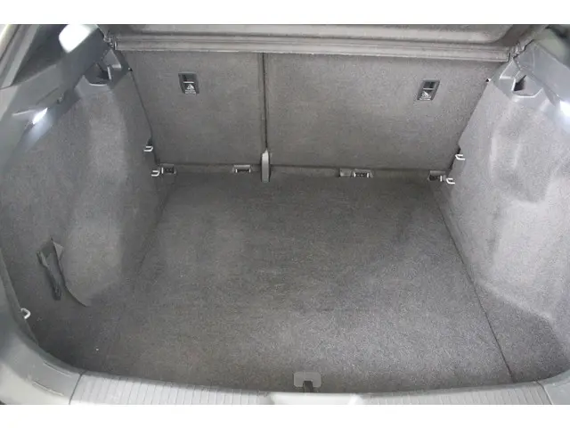 Volkswagen ID.4 Life 77 kWh 2021 Elektrisch 5