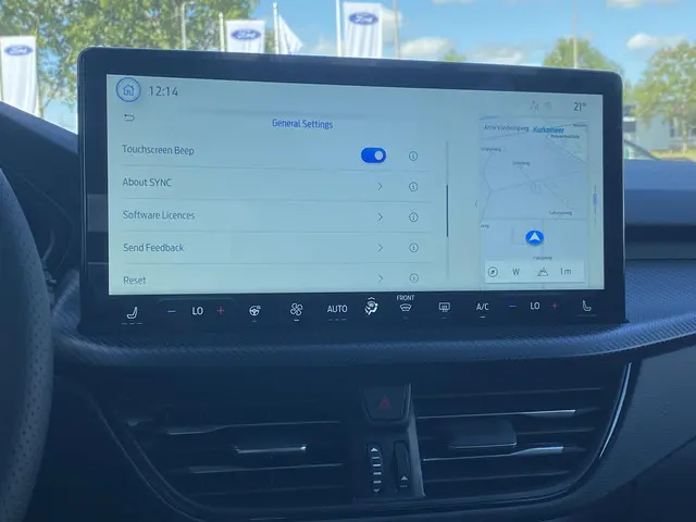 Ford Kuga 2.5 PHEV ST-Line X 2026 Hybride Benzine 47