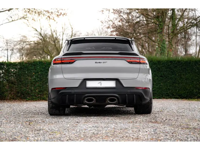 Porsche Cayenne Coupé Turbo GT 2022 Benzine 44