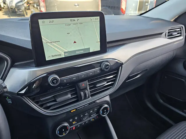 Ford Kuga 2.5 PHEV Titanium X 2023 Hybride Benzine 21
