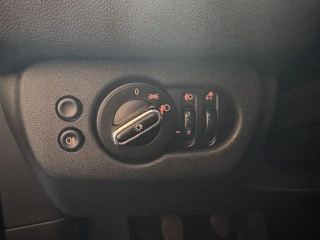 MINI Clubman Mini 1.5 One 2016 Benzine 29