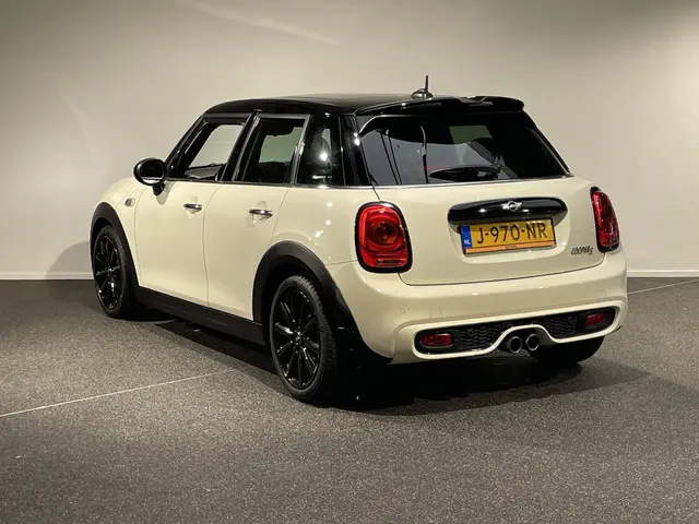 MINI Cooper S Mini 2.0 2015 Benzine 6