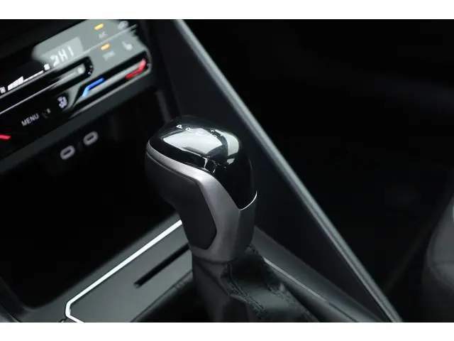 Volkswagen Polo 1.0 TSI R-Line 2025 Benzine 6