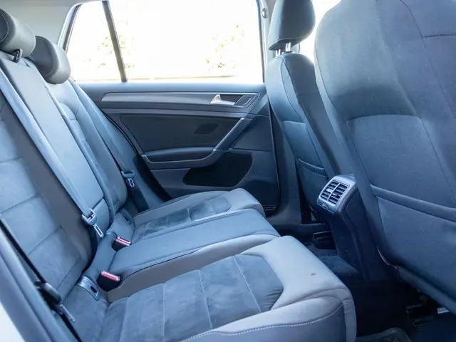 Volkswagen Golf 1.0 TSI Trendline 2019 Benzine 13