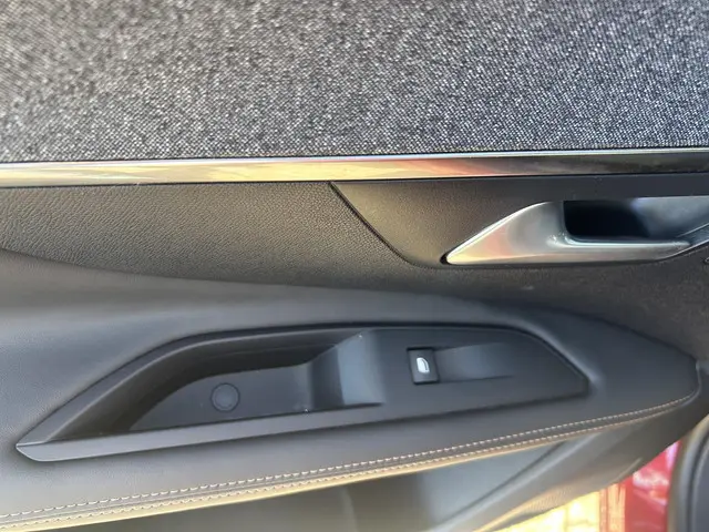 Peugeot 3008 1.2 PureTech GT -Line automaat 2017 Benzine 27