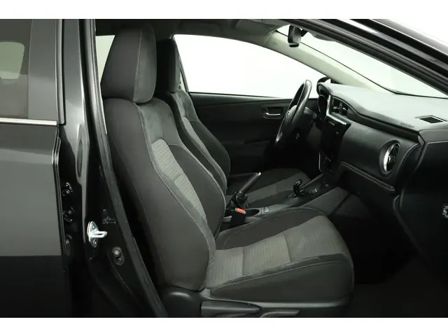 Toyota Auris 1.8 Hybrid Dynamic 2018 Hybride Benzine 22