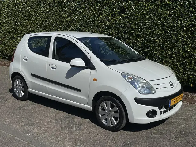 Nissan Pixo 1.0 Look 2012 Benzine 4