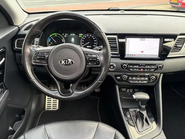 Kia Niro 1.6 GDi PHEV DynamicLine 2018 Hybride Benzine 27