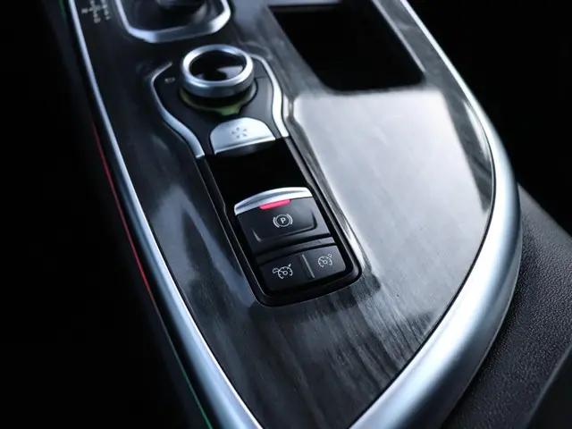 Renault Espace 1.6 dCi Initiale Paris 7p. 2018 Diesel 28