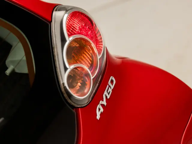 Toyota Aygo 1.0 VVT-i Sport 2013 Benzine 19