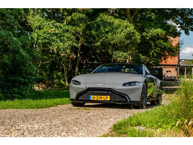 Aston Martin V8 Vantage 4.0 2018 Benzine 70