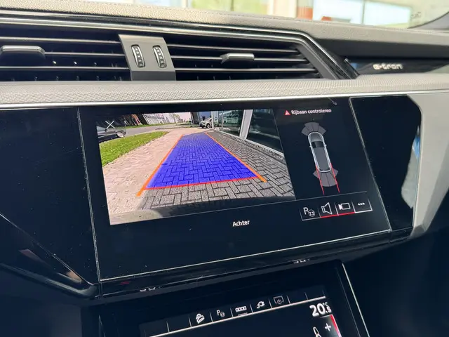 Audi e-tron 55 quattro S edition 2022 Elektrisch 37