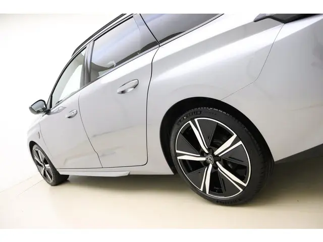 Peugeot 308 SW 1.2 PureTech GT 2024 Benzine 16