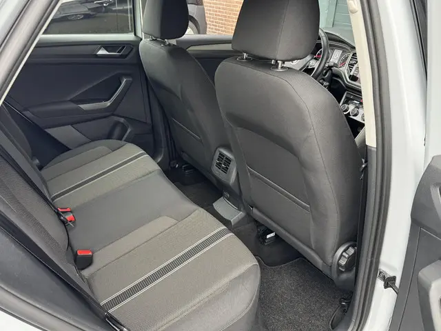 Volkswagen T-Roc 1.0 TSI STYLE 2020 Benzine 11