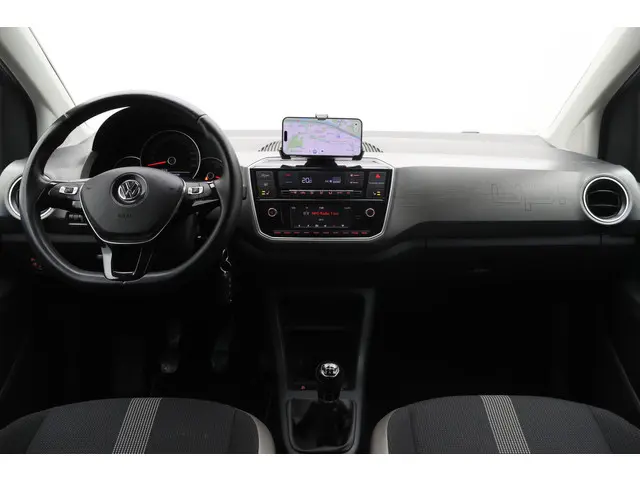 Volkswagen up! 1.0 BMT high up! 2019 Benzine 2