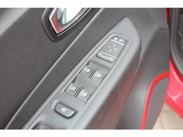 Renault Captur 1.3 TCe Intens 150 pk EDC 2019 Benzine 18