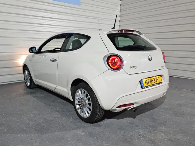 Alfa Romeo MiTo 1.4i Impression / 2e eigenaar 2013 Benzine 6
