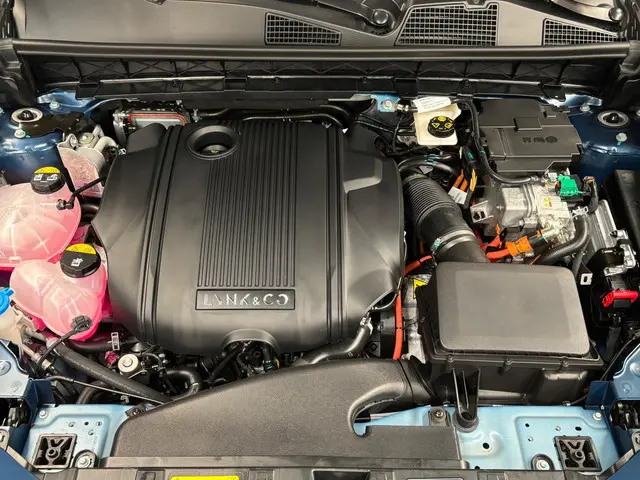 Lynk & Co 01 1.5 PHEV !! VERKOCHT!! 2025 Hybride Benzine 40