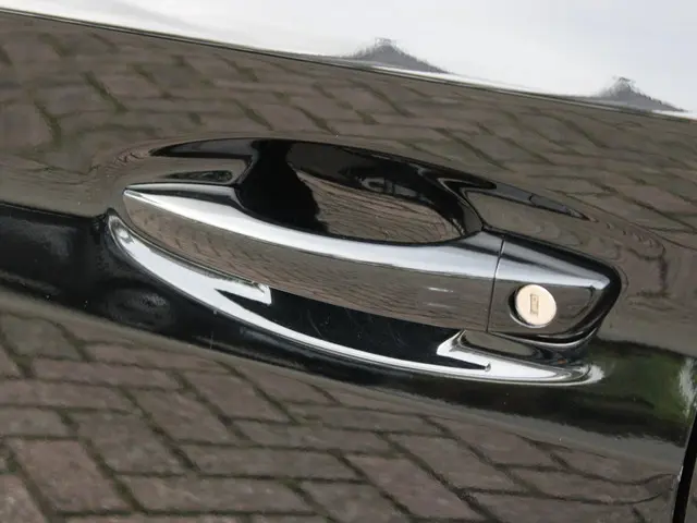 Peugeot 208 Hybrid 136 e-DCS6 GT 2024 Hybride Benzine 30