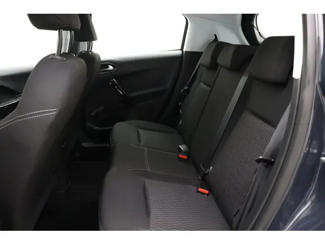 Peugeot 208 1.2 PureTech 82pk Blue Lion 2018 Benzine 17