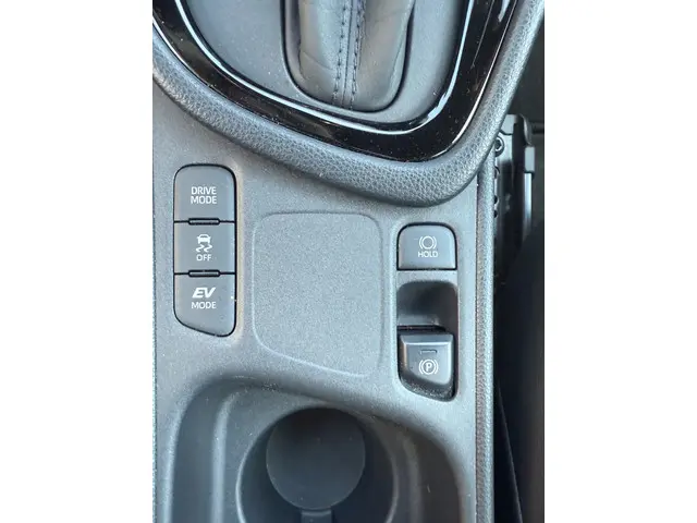 Toyota Yaris 1.5 Hybrid Executive 2021 Hybride Benzine 26