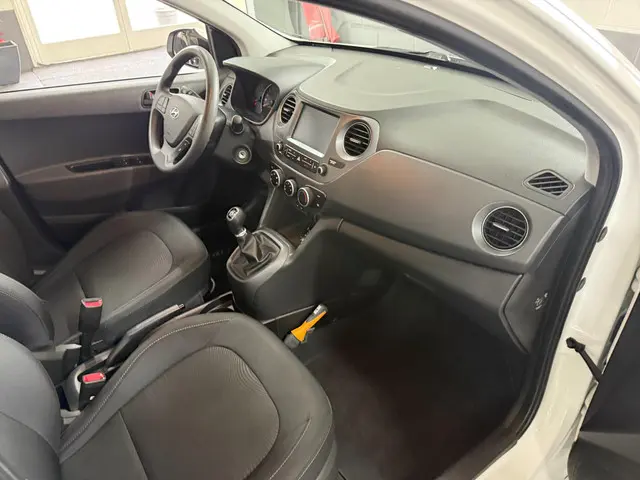 Hyundai i10 1.0i Comfort 2018 Benzine 20