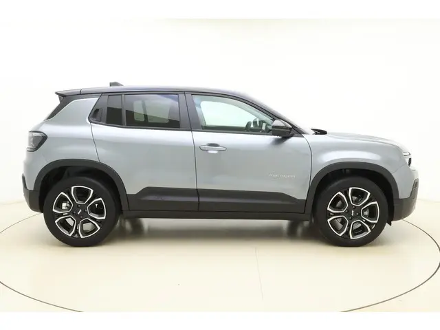 Jeep Avenger 1.2 e-Hybrid Summit 2025 Hybride Benzine 9