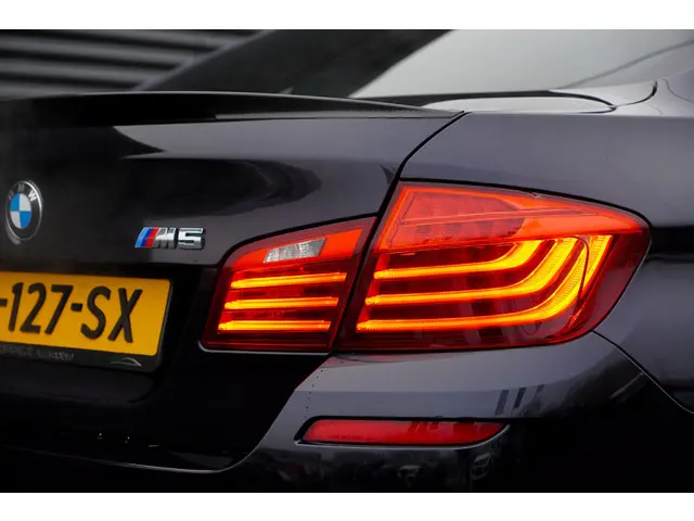 BMW M5 5-serie Competition Edition 2017 Benzine 48