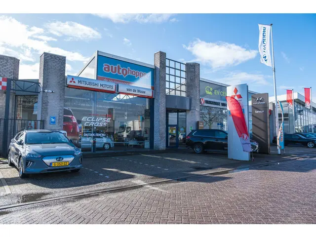 Hyundai i10 1.0 Comfort Automaat 2022 Benzine 27