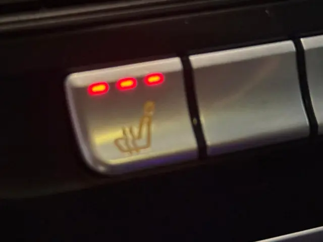 Mercedes-Benz CLA 200 Prestige 2018 Benzine 17