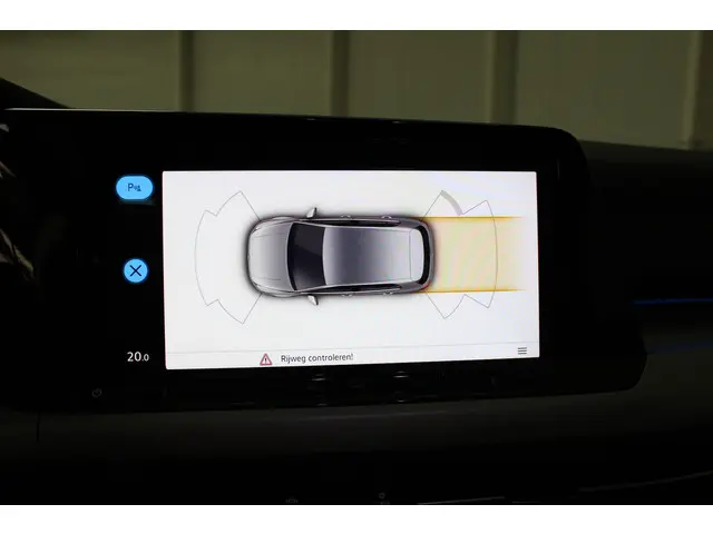 Volkswagen Golf 1.0 eTSI Life 2021 Hybride Benzine 17