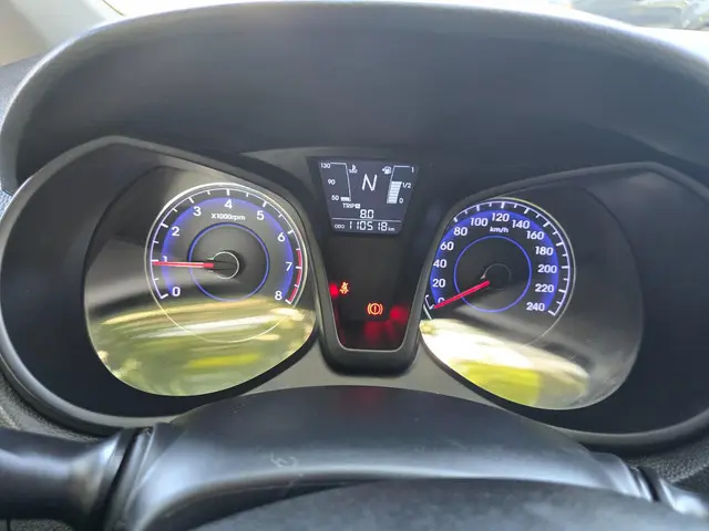 Hyundai ix20 1.6i Go! Automaat 2016 Benzine 18