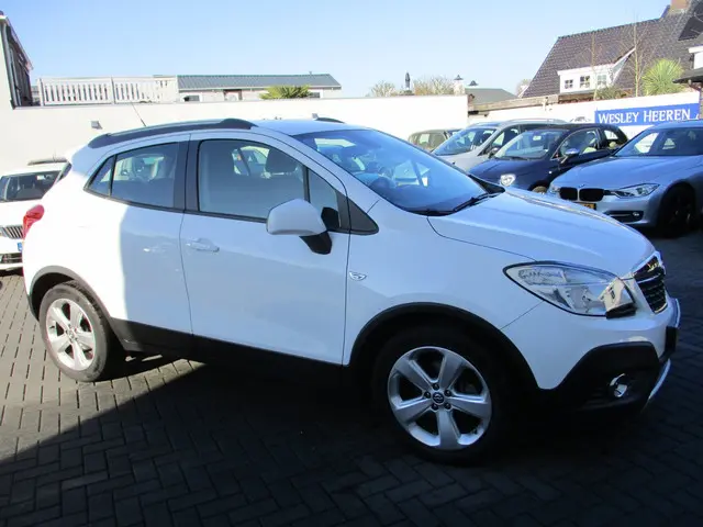 Opel Mokka 1.4 TURBO Edition Navi Airco LM ! 2014 Benzine 6