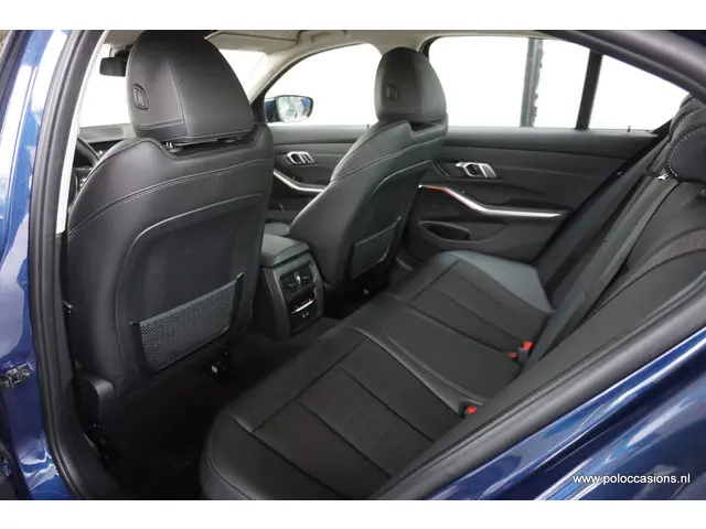 BMW 3 Serie 318i 2021 Benzine 6