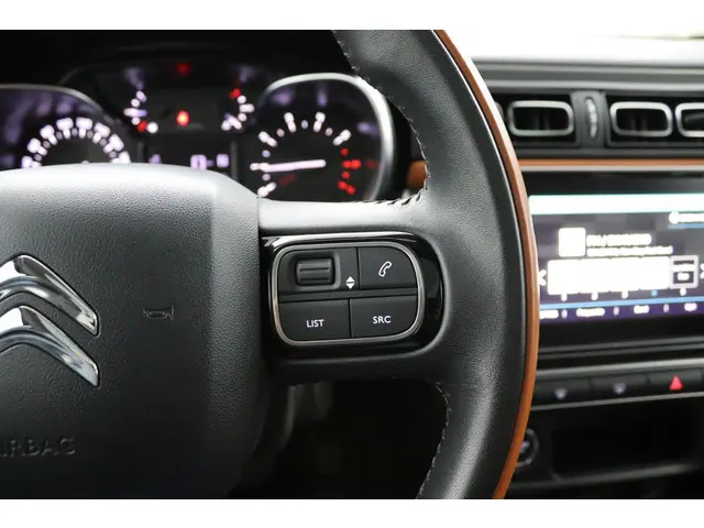 Citroën C3 1.2 PureTech S&S Shine zwart 2017 Benzine 17