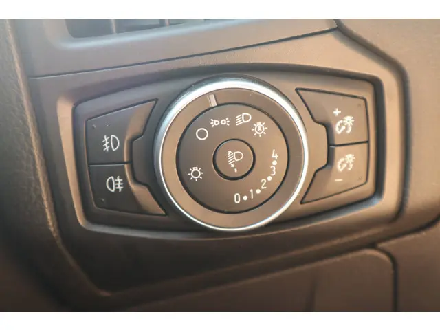 Ford Focus Wagon 1.0 First Edition 2015 Benzine 20