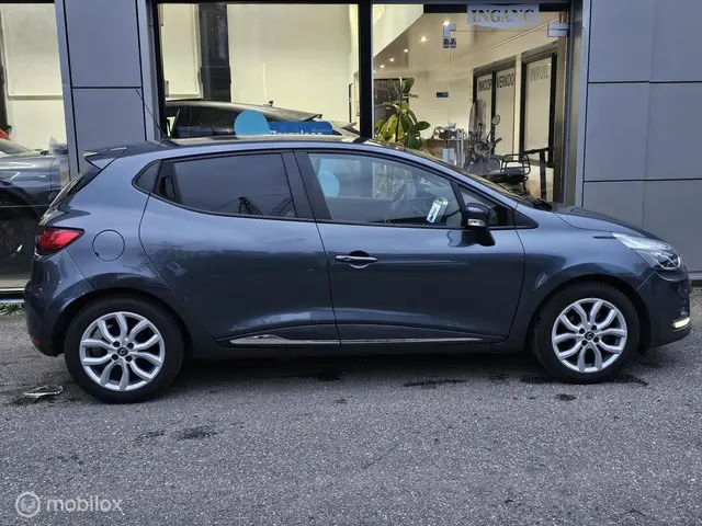 Renault Clio 1.2 TCe Zen Automaat 2018 Benzine 8