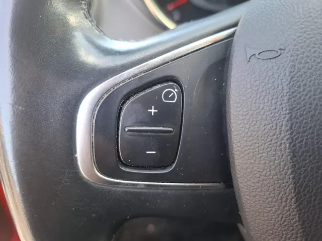 Renault Captur 0.9 TCe Bose 2018 Benzine 27