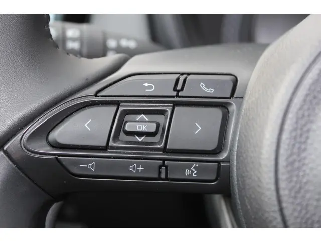 Toyota Aygo X 1.0 VVT-i MT Play 2025 Benzine 31