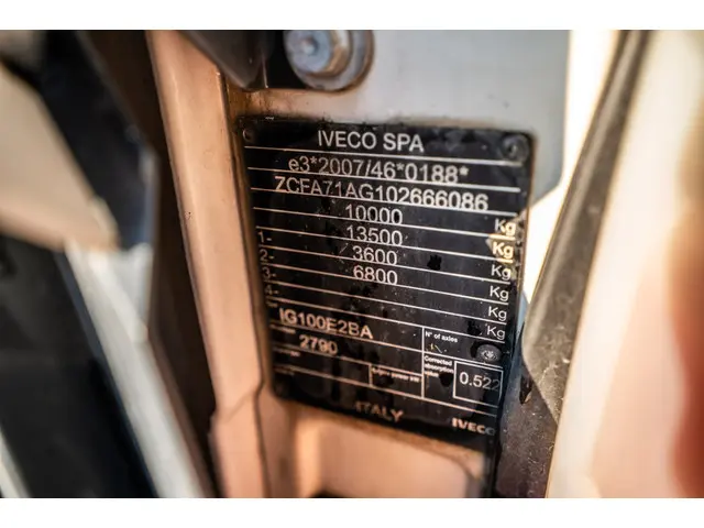 Iveco Eurocargo 100-220 +CM 5500L + 3 COMP. 2017 Diesel 17