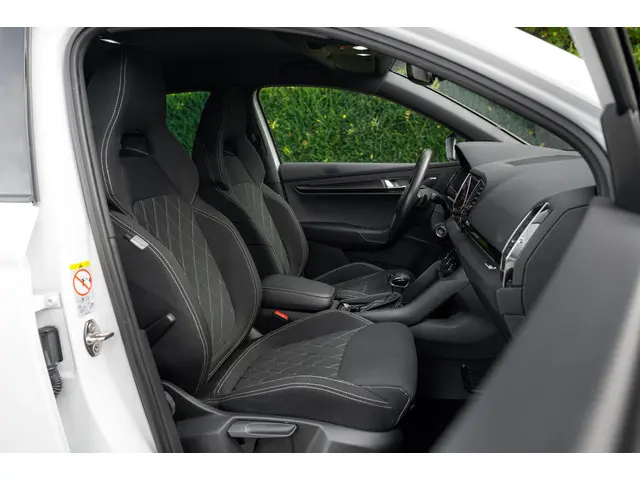 Škoda Karoq 1.5 TSI ACT Sportline 2019 Benzine 10