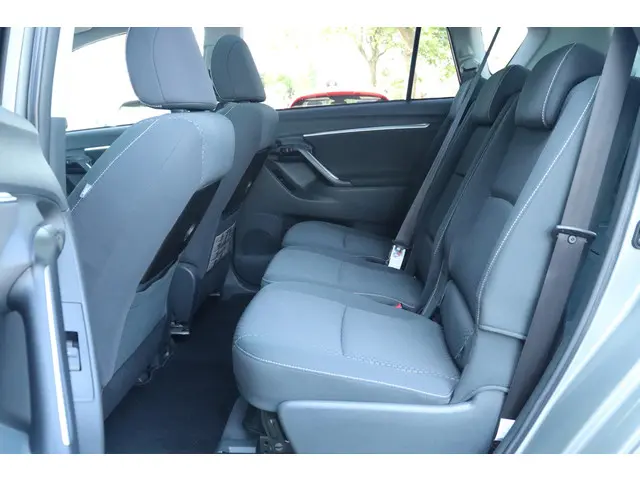 Toyota Verso 1.8 VVT-i BUSINESS AUT. 2013 Benzine 16
