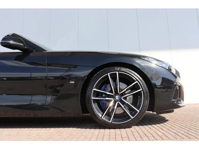 BMW Z4 Roadster M40i High Executive 2024 Benzine