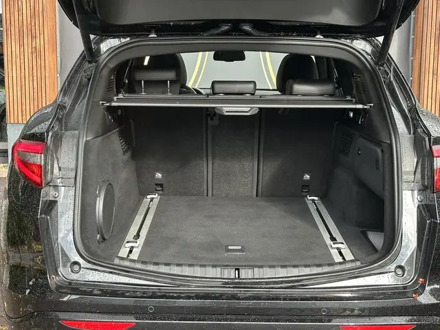 Alfa Romeo Stelvio 2.0 T AWD Veloce 2022 Benzine 10