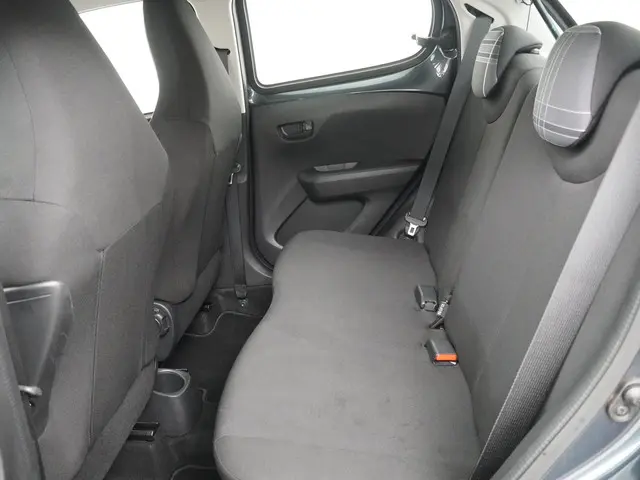 Peugeot 108 1.0 e-VTi Active 2017 Benzine 10