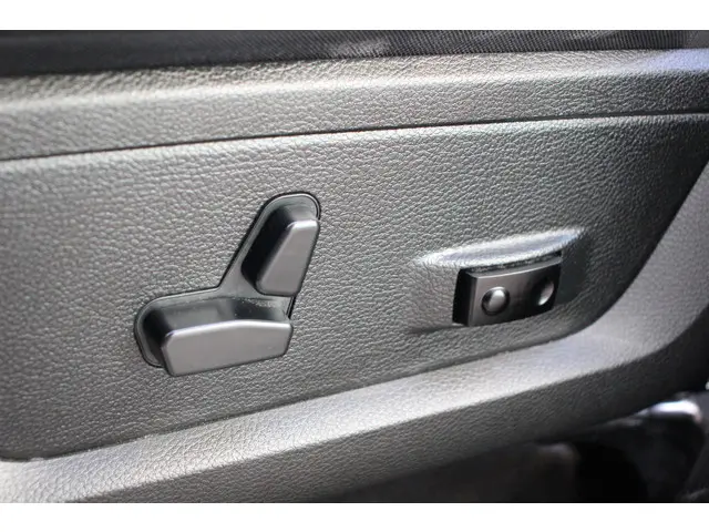 Dodge Ram 1500 5.7 V8 Quad Cab 6'4 | ORIG NL 2018 LPG/Gas 14