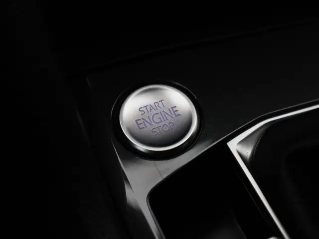 Volkswagen Tiguan 1.5TSI/150PK R-Line DSG 2021 Benzine 26