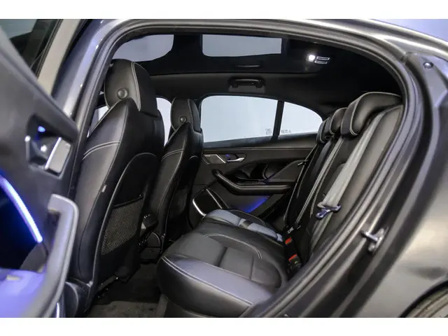Jaguar I-PACE EV400 HSE 90 kWh 2018 Elektrisch 27