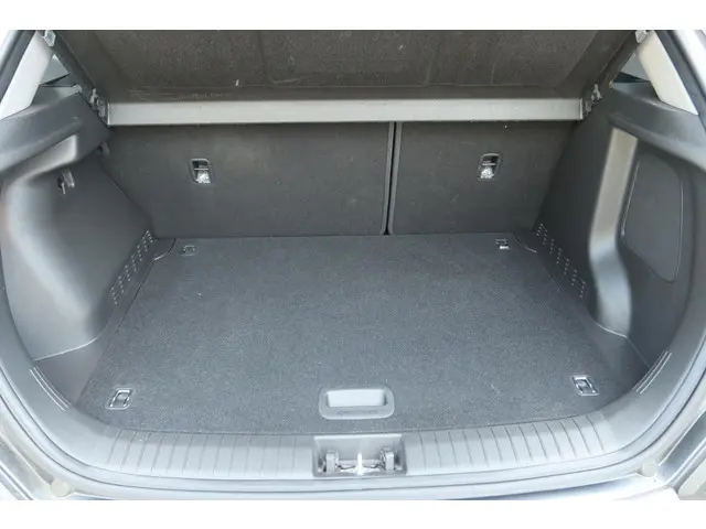 Hyundai Kona 1.0T PREMIUM 2018 Benzine 16