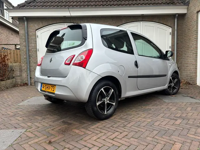 Renault Twingo 1.2 16V Parisienne 2013 Benzine 13